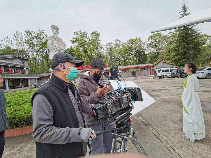 西峰区广告片拍摄公司：从策划到投放，一站式服务，让品牌传播更高效！
